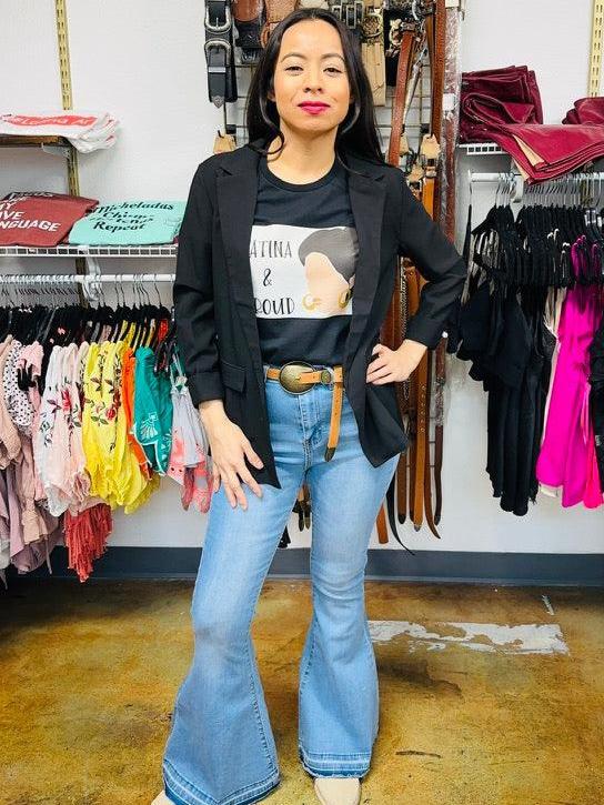 Latina & Proud Women's Graphic Tee - Descendencia Latina