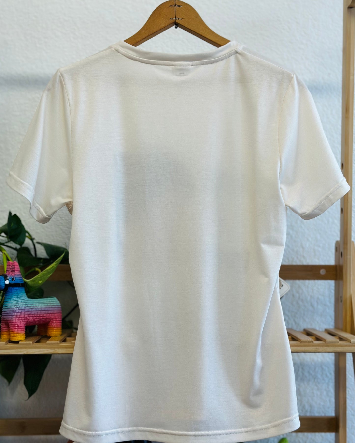 Latina and Proud T-Shirt – White Scoop Neck Tee with Bold Latin-Inspired Design - Descendencia Latina