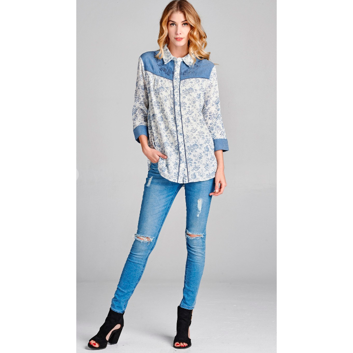 Vaquerita Blue and white Button Up Shirt
