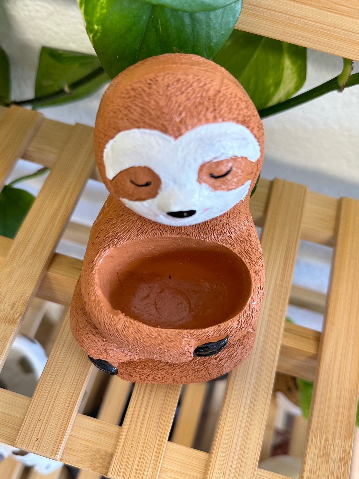 Yogi Sloth Planter