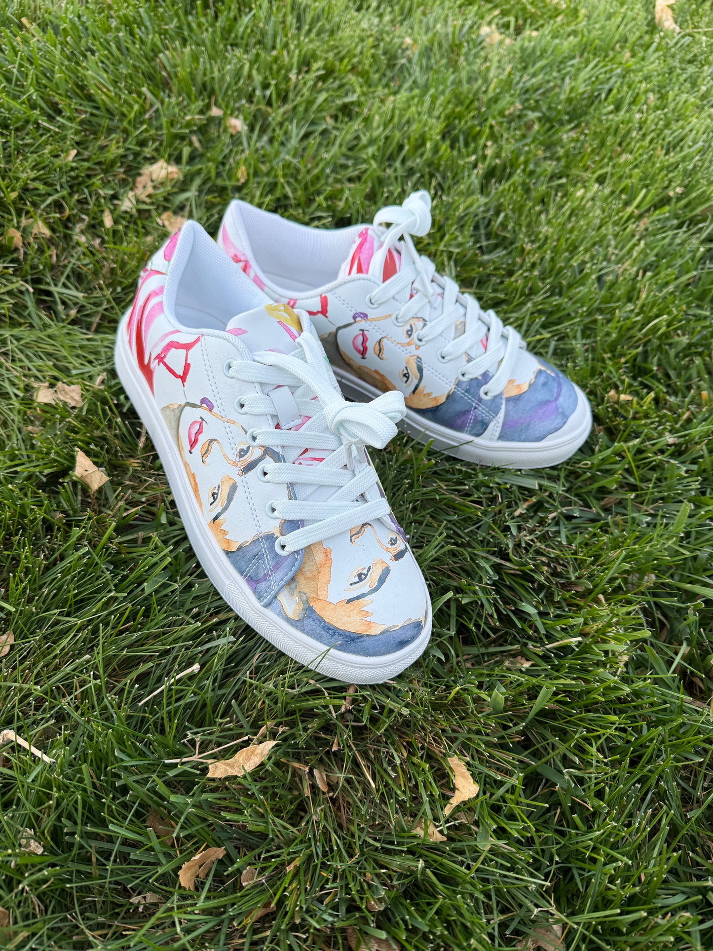 Frida Watercolor Portrait Printed Sneakers Women's Size 7.5