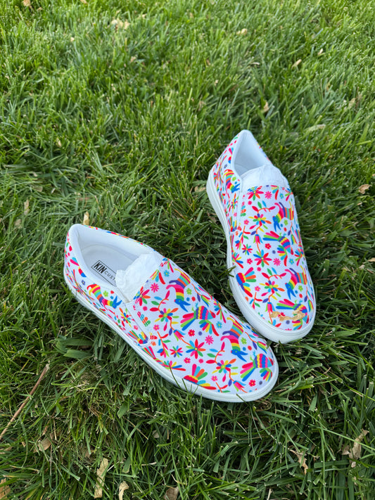 Otomi Women's Slip-On Canvas Shoes Women's Size 7