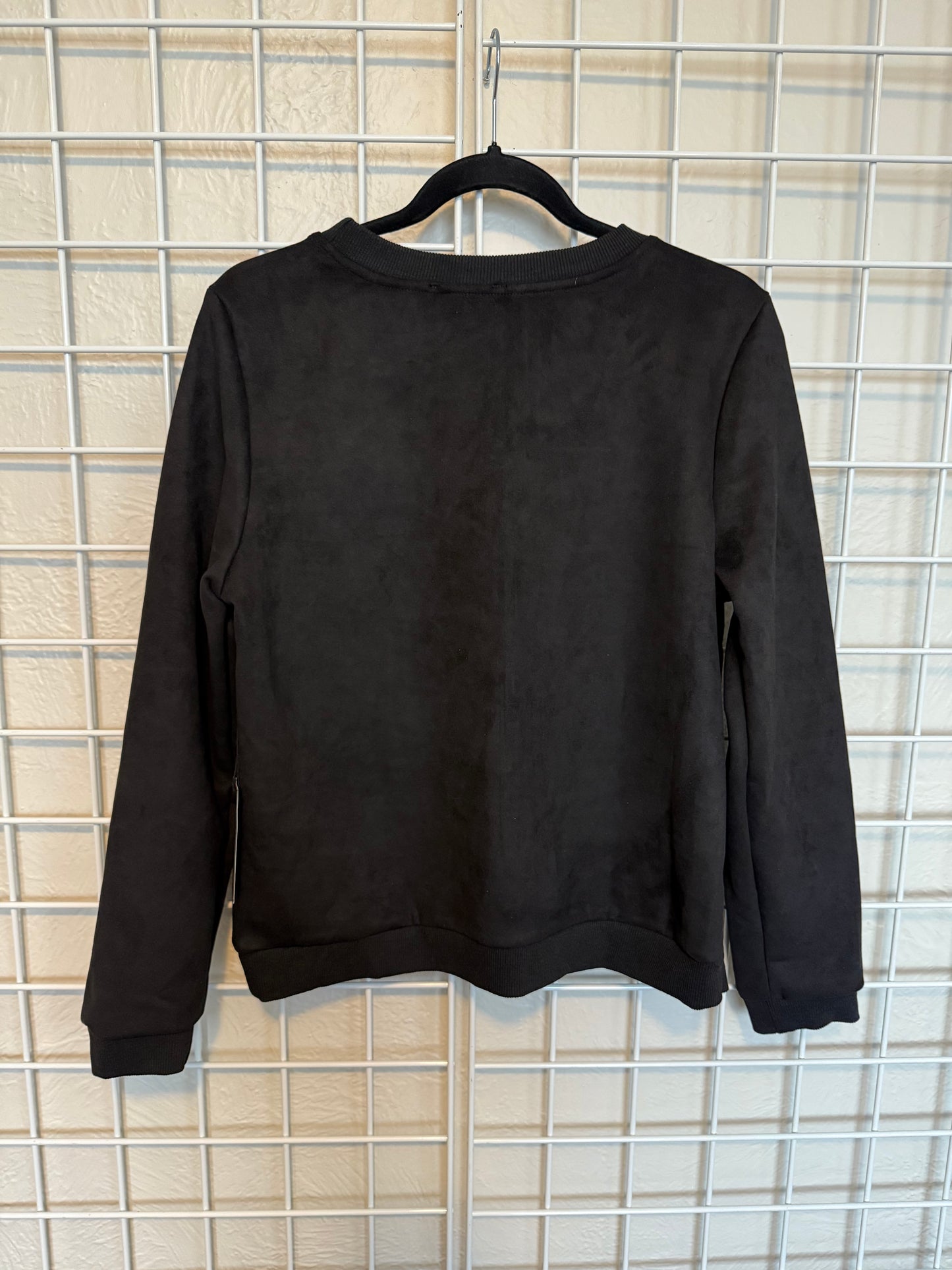 Cowgirl Black Suede Sweater with diamond fringe detail - Descendencia Latina