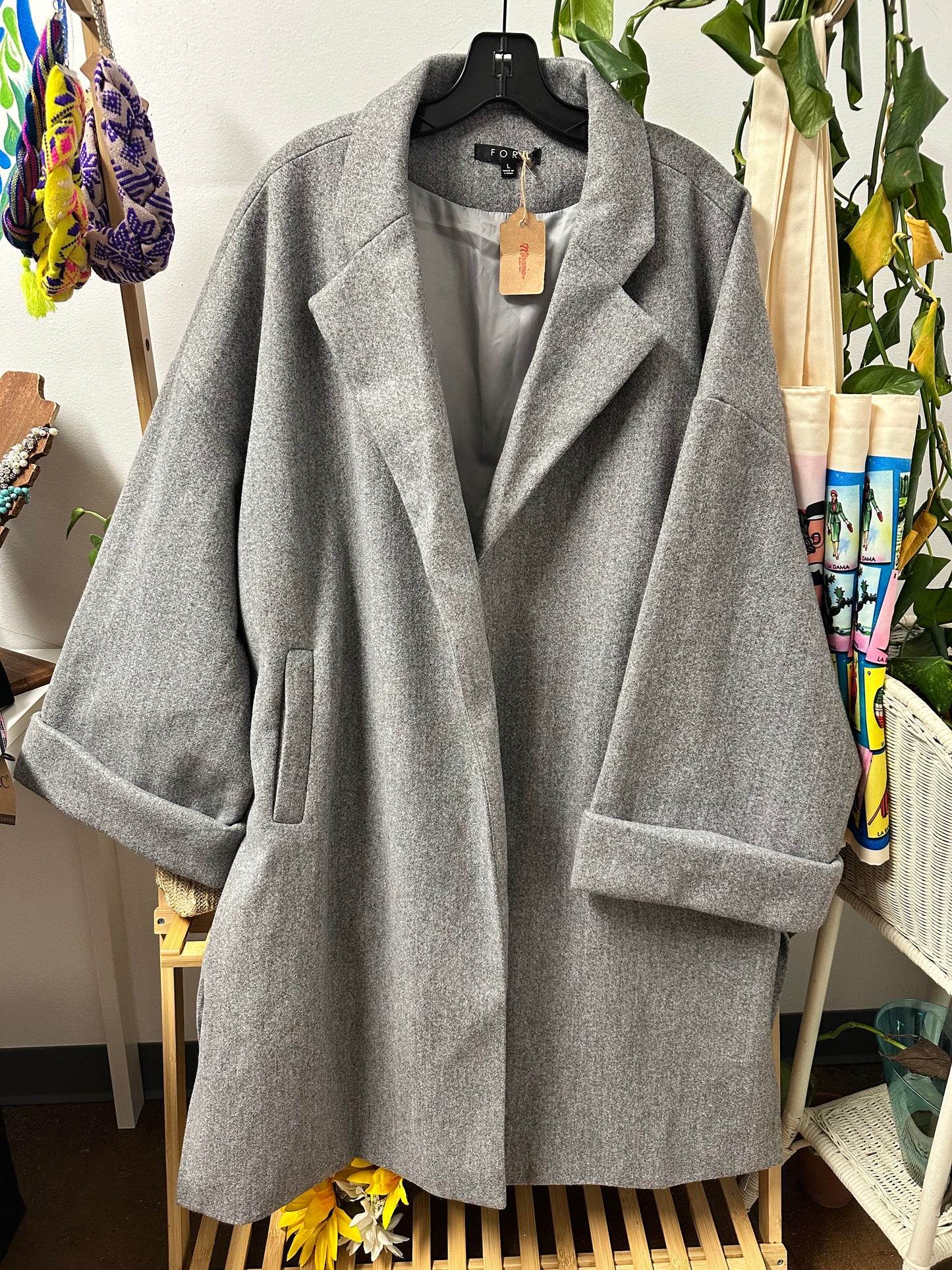 FORE Wide-look Coat with Flared Sleeves in Gray and Black