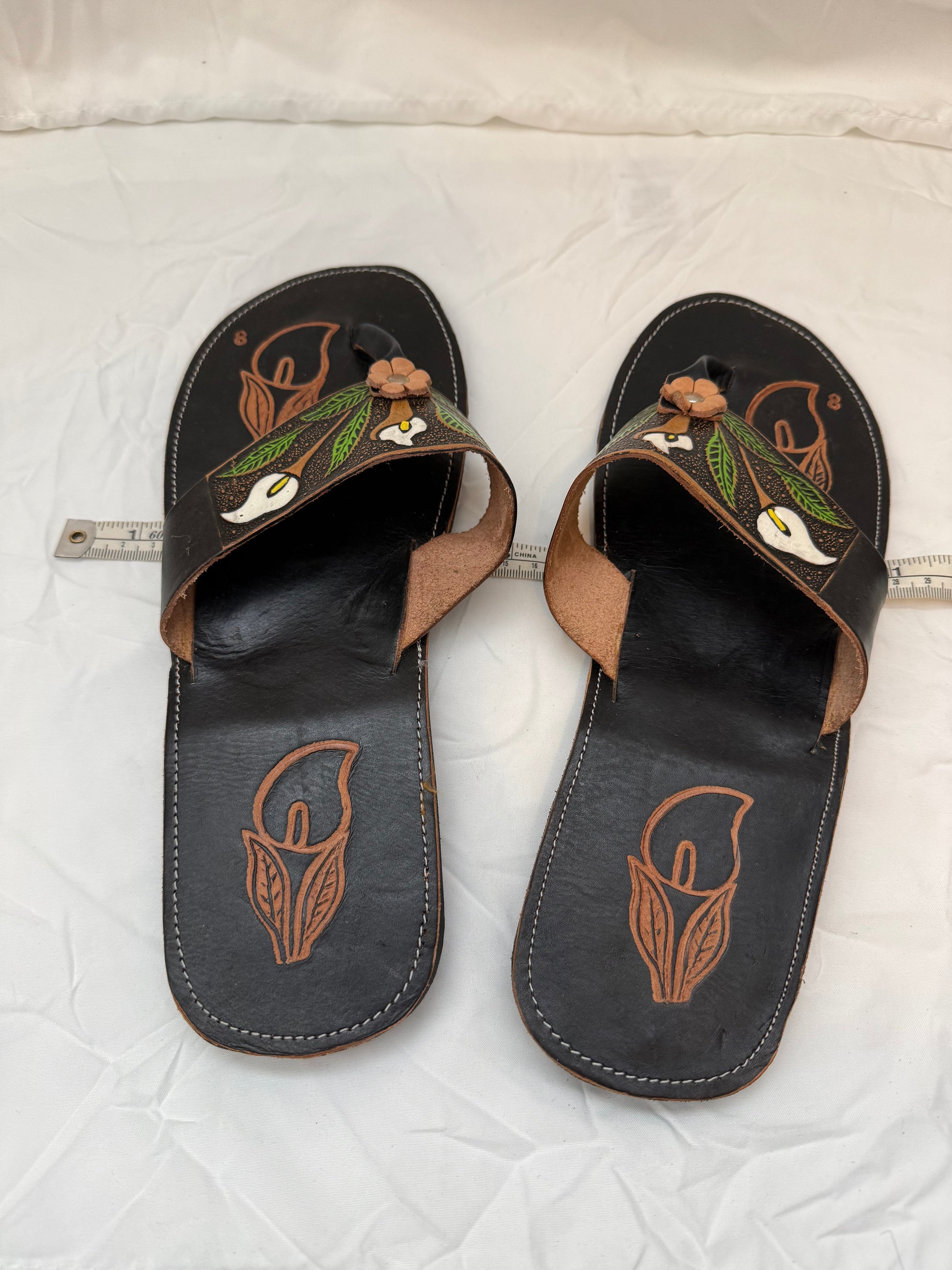 Artisan Mexican Calla Lily Hand-Tooled & Hand-Painted Genuine Leather Sandals — Women's Size 8 - Descendencia Latina