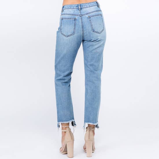 High Waisted Boyfriend Fit Jeans - Descendencia Latina