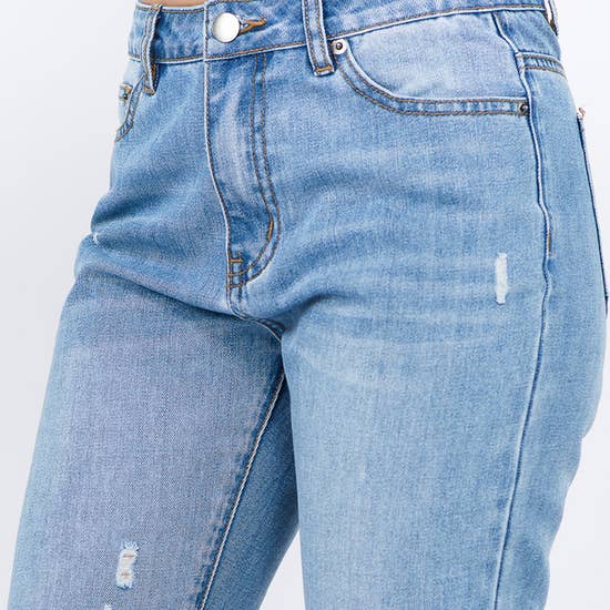 High Waisted Boyfriend Fit Jeans - Descendencia Latina